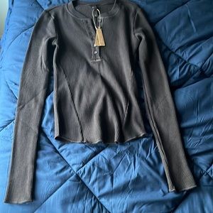 Skims! Brand New with tags! Skims Henley!